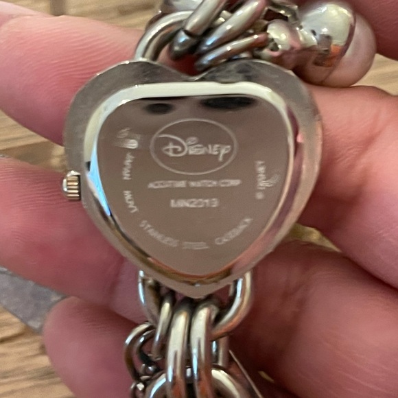 Watch - Picture 2 of 4